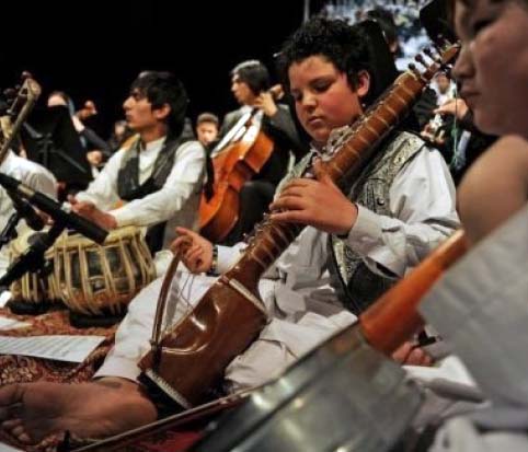 زنده یاد موسیقی محلی افغانستان! 